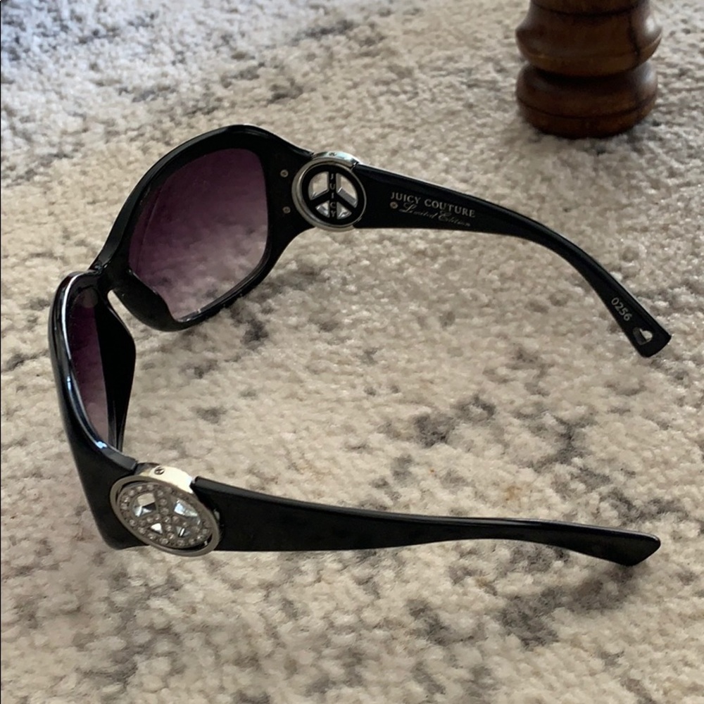 Juicy Couture Peace Sign Sunglasses